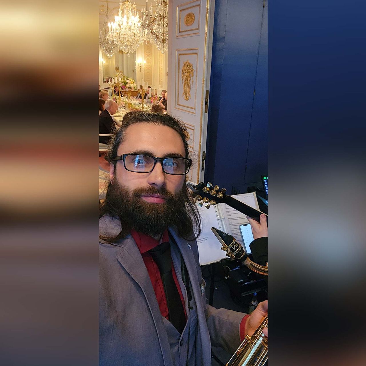 Milo Lombardi, jazz saxophonist for luxury events and weddings in Italy - selfie of the founding musician